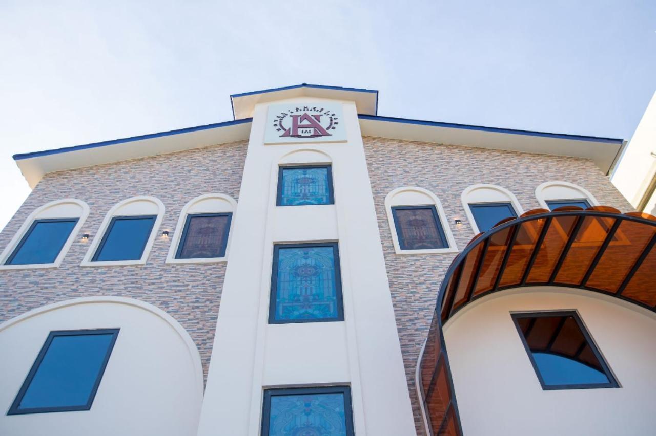 Hotel Americano Garapan Zewnętrze zdjęcie